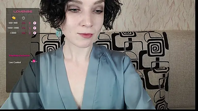 TinaWince online show from March 22, 2025, 6:11 am