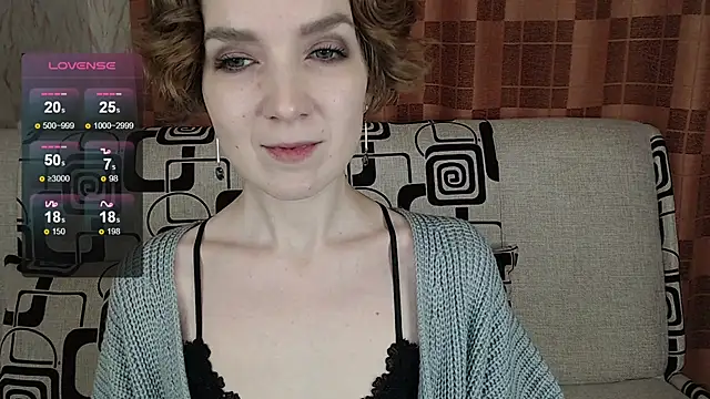 TinaWince online show from February 1, 2026, 4:55 am