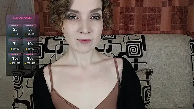 TinaWince online show from March 19, 2026, 4:49 am