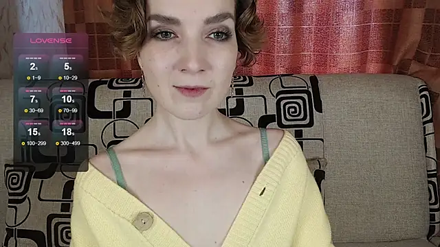 TinaWince online show from April 11, 2026, 5:01 am