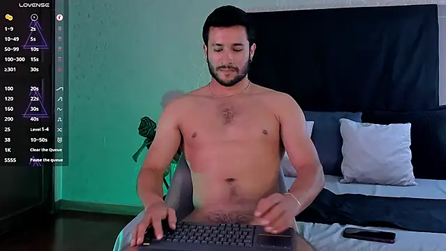 Valentinoford online show from December 10, 2024, 8:19 am