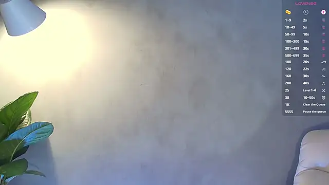 Valentinoford online show from February 20, 2025, 2:29 am