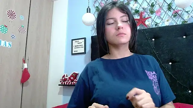 evatits 1 online show from December 24, 2024, 12:11 pm