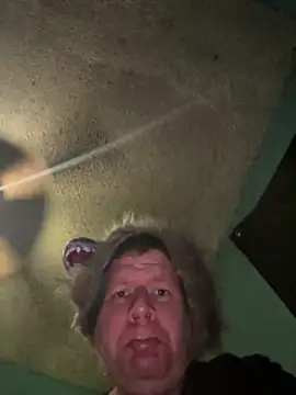 Diaperking916 online show from November 29, 2025, 3:37 pm