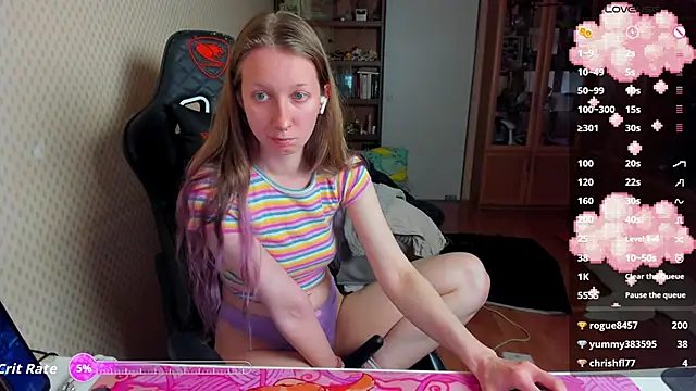 cutieMila online show from April 15, 2026, 5:42 pm