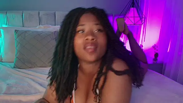 Snapshot of Anneth__M chatting on March 21, 2025, 10:50 pm Anneth M online show from March 21, 2025, 10:50 pm