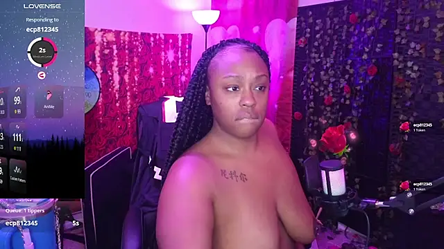 cheriserozequeen online show from October 26, 2025, 5:19 pm