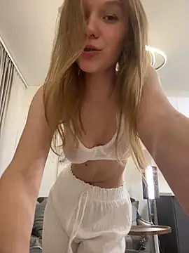 Ketitull online show from January 6, 2025, 6:20 pm