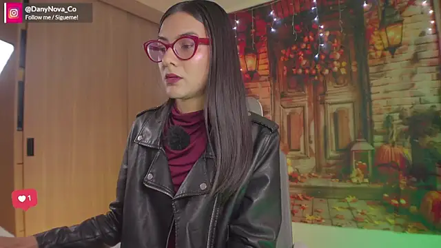 DanyNova Co online show from October 30, 2025, 9:04 pm