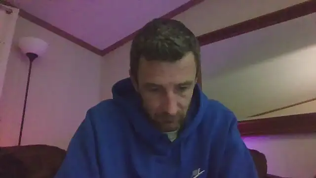 HungStud4You online show from December 14, 2024, 3:51 am