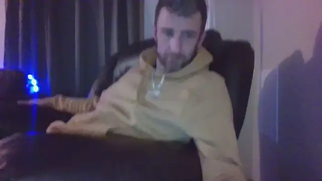 HungStud4You online show from February 18, 2025, 8:27 am