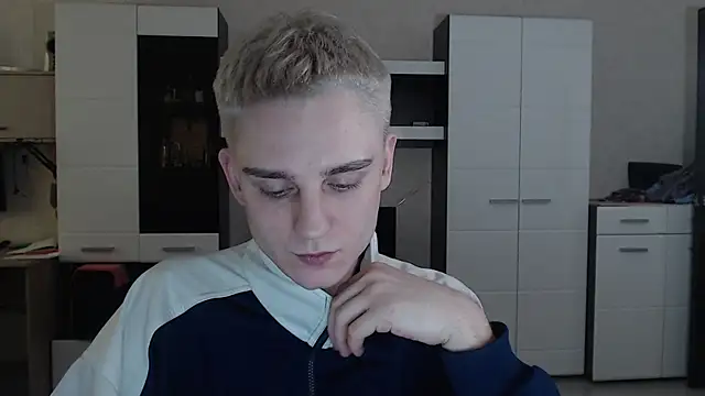 angryzan online show from February 14, 2025, 10:38 am