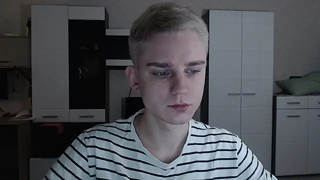 angryzan online show from February 20, 2025, 4:18 am