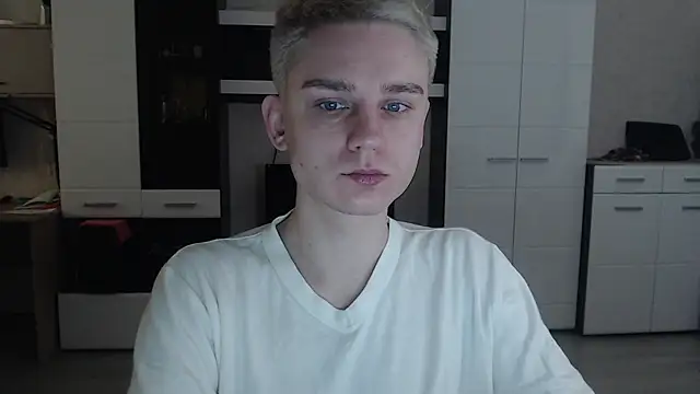 angryzan online show from February 24, 2025, 4:49 am