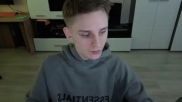 angryzan online show from February 10, 2026, 7:45 am