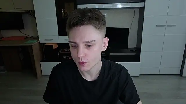 angryzan online show from February 20, 2026, 5:04 am