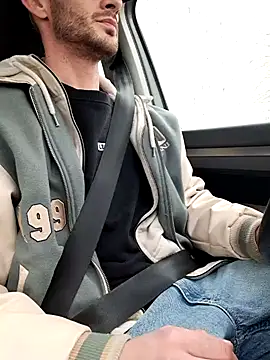 Zeefy online show from January 15, 2025, 9:02 am