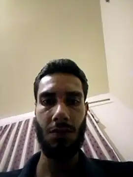 jhon01000 online show from April 14, 2026, 3:34 am