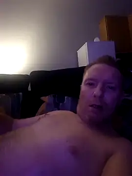 Snapshot of walker1979 chatting on November 8, 2025, 3:29 am walker1979 online show from November 8, 2025, 3:29 am