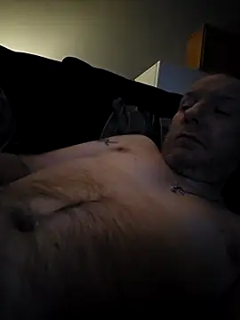 Snapshot of walker1979 chatting on February 16, 2026, 9:11 pm walker1979 online show from February 16, 2026, 9:11 pm