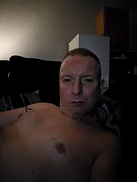 Snapshot of walker1979 chatting on February 23, 2026, 7:55 pm walker1979 online show from February 23, 2026, 7:55 pm