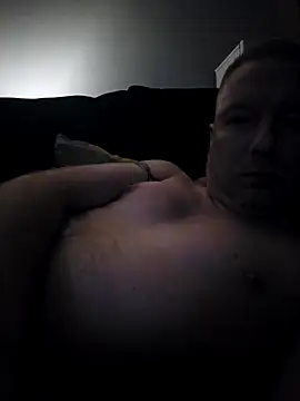 Snapshot of walker1979 chatting on April 24, 2026, 10:12 pm walker1979 online show from April 24, 2026, 10:12 pm