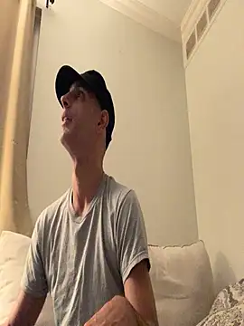 hailzeffn online show from September 12, 2025, 5:18 am