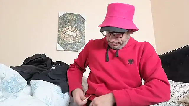 hailzeffn online show from November 4, 2025, 2:38 pm