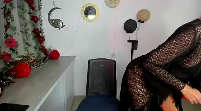  cristal ayala online show from January 3, 2025, 12:22 am