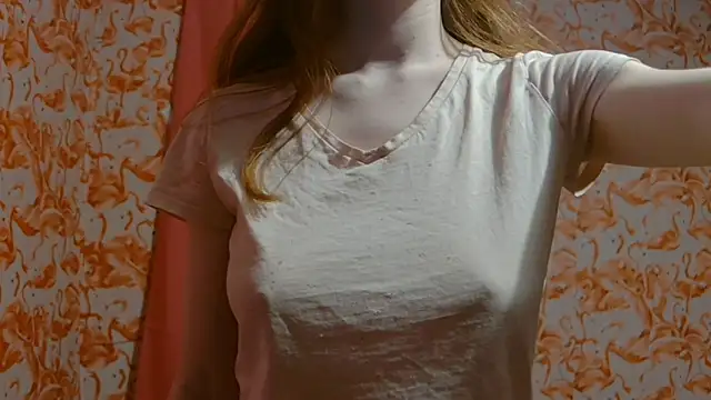 strawberrysmoothie online show from January 20, 2025, 12:46 am