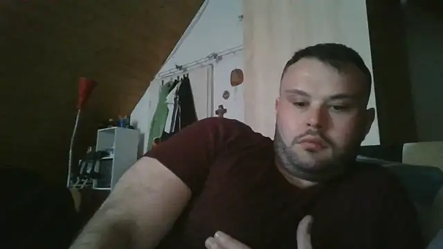 hotshot5395 online show from March 19, 2026, 3:38 pm