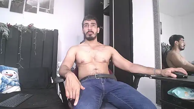 muscle ares online show from December 5, 2024, 3:17 pm