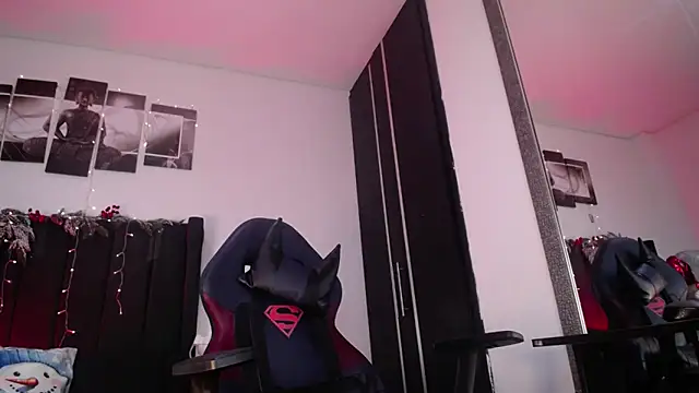 muscle ares online show from December 7, 2024, 2:13 pm