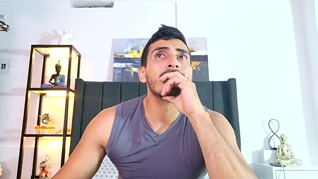 Snapshot of muscle_ares chatting on April 25, 2026, 12:57 am muscle ares online show from April 25, 2026, 12:57 am