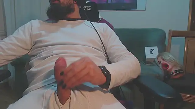 master4subslut online show from December 16, 2024, 7:26 am