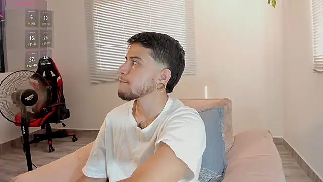 ftmphilip  online show from March 2, 2026, 2:13 pm