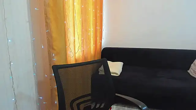  madalexa  online show from March 25, 2026, 1:28 pm