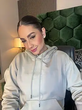 Snapshot of GabriellaFerrer chatting on January 15, 2025, 11:21 am GabriellaFerrer online show from January 15, 2025, 11:21 am