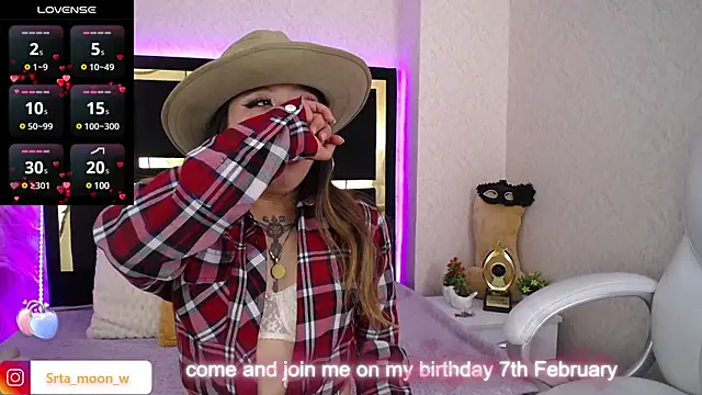 Moon Water   online show from January 26, 2025, 11:17 am