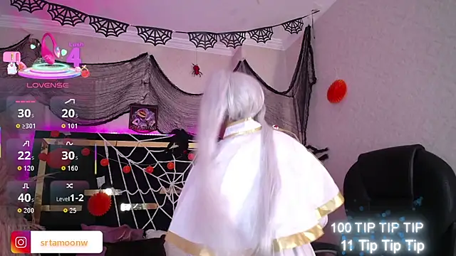 Moon Water   online show from October 29, 2025, 10:06 am