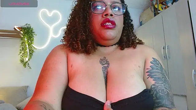 Snapshot of Dirty_sara17 chatting on June 7, 2026, 4:33 pm Dirty sara17 online show from June 7, 2026, 4:33 pm