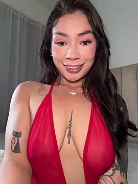 Snapshot of Roxanne_08 chatting on May 27, 2026, 7:55 pm Roxanne 08 online show from May 27, 2026, 7:55 pm