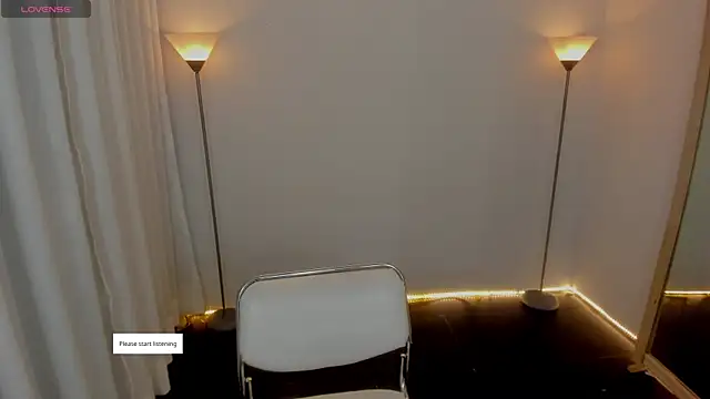 Dayanna tecca online show from March 22, 2026, 7:50 pm