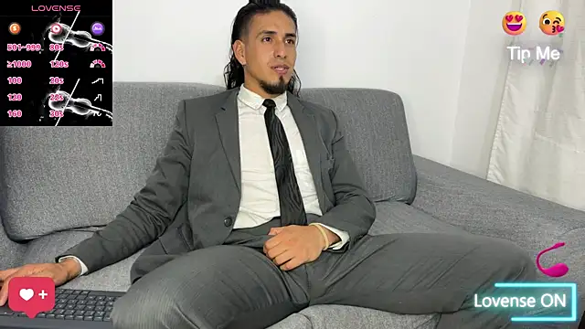 Tom blunt96 online show from November 29, 2025, 11:19 pm