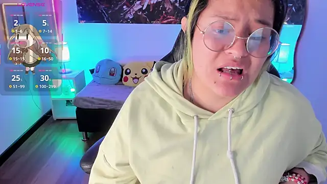 lucky-leah online show from September 18, 2025, 4:14 am