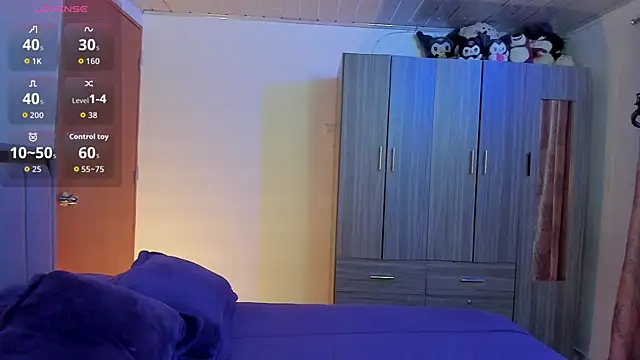 Kayla foxxy online show from October 1, 2025, 9:59 am