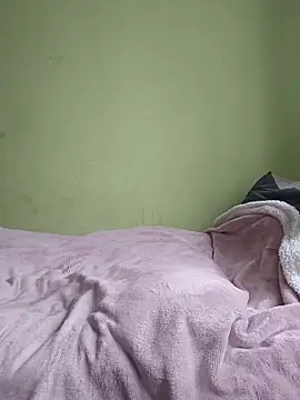 niesmialy39oon online show from October 21, 2025, 2:07 pm