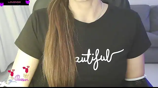 Snapshot of _Blue_Ruubyy_ chatting on February 5, 2026, 5:39 pm Blue Ruubyy online show from February 5, 2026, 5:39 pm