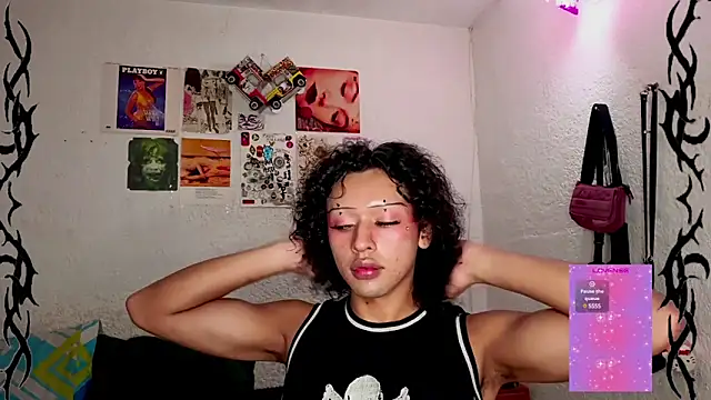 Snapshot of angelsdustxxx chatting on December 19, 2024, 4:57 pm angelsdustxxx online show from December 19, 2024, 4:57 pm