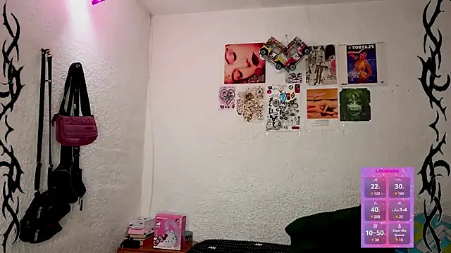 Snapshot of angelsdustxxx chatting on December 21, 2024, 3:14 am angelsdustxxx online show from December 21, 2024, 3:14 am